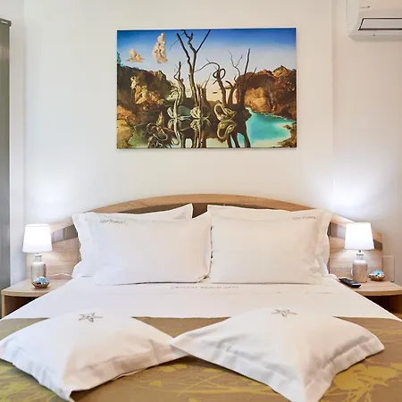 Crystal Breeze - Pool & Apartament *