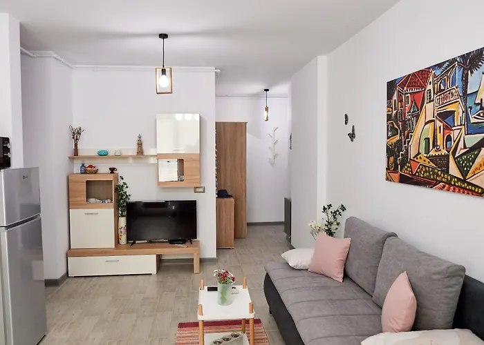 アパート Crystal Breeze - Pool & ナボダリ