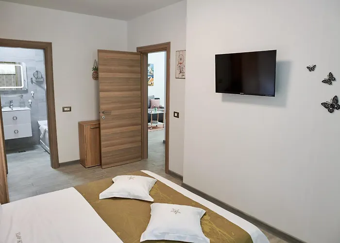 Crystal Breeze - Pool &